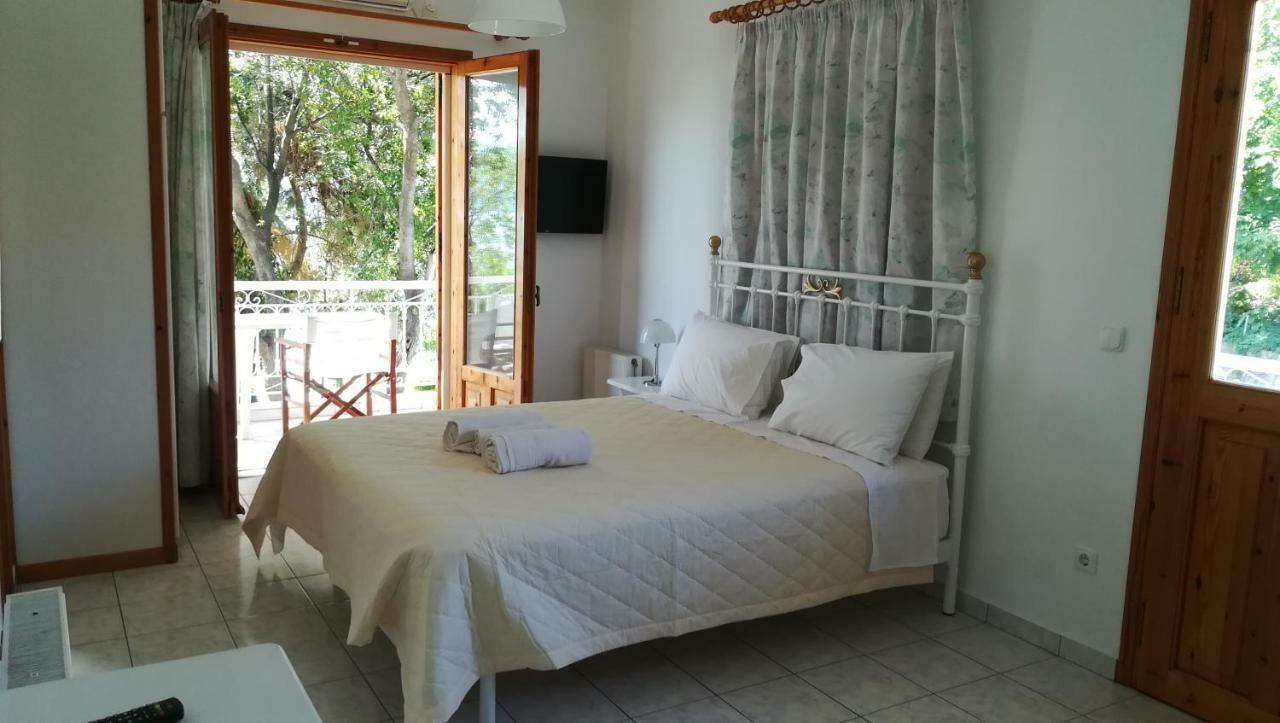 Tzeni Villa Lygia  Exteriör bild