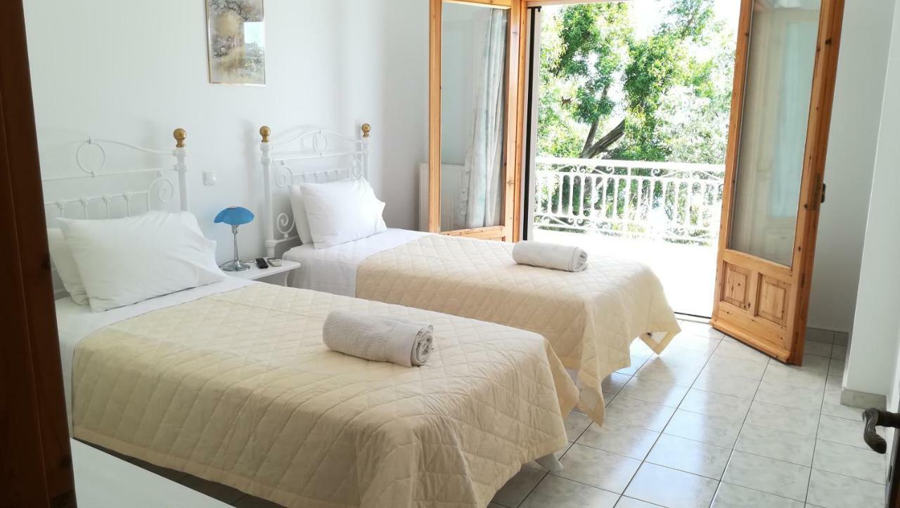 Tzeni Villa Lygia  Exteriör bild
